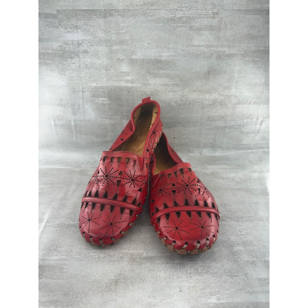 Spring Step Red Leather Laser Cut Geometric Slip On Flats Lug Sole Women Size 39